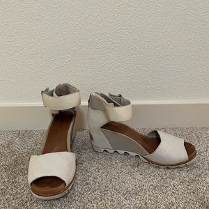 Gently worn Sorel Wedge Sandals